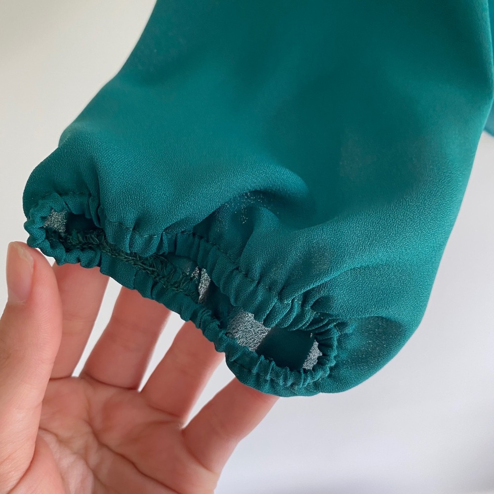 Blouse - Picture 3 of 4